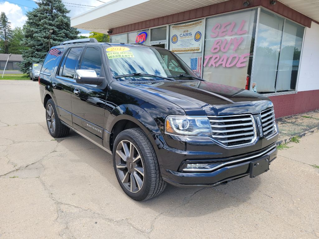 2017 Lincoln Navigator Image 3