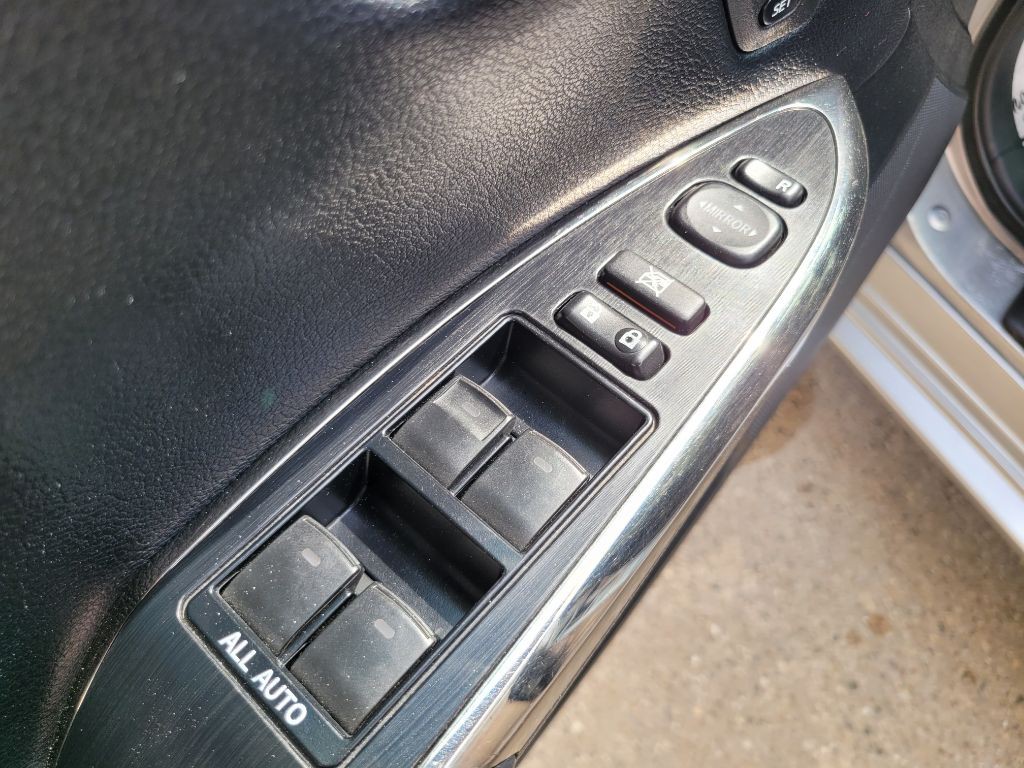 2013 Toyota Avalon Image 19