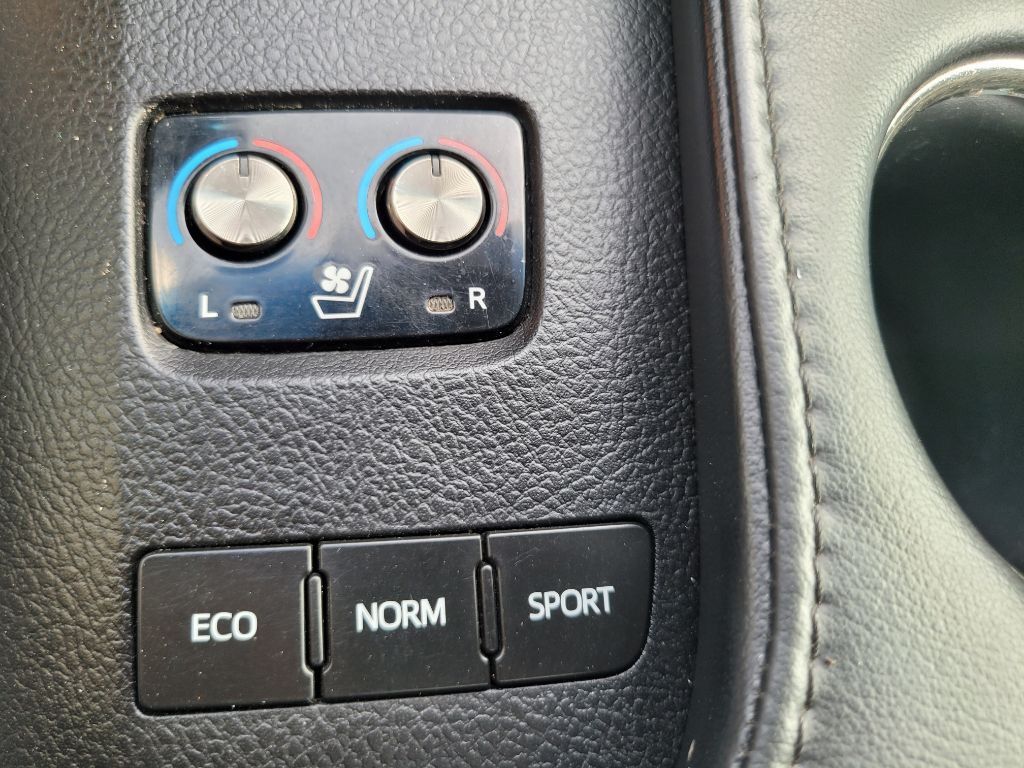 2013 Toyota Avalon Image 34