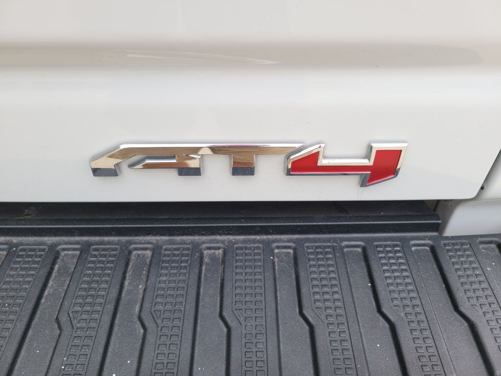 2022 GMC Sierra 2500 Image 10