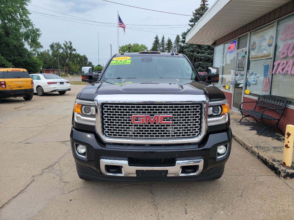 2016 GMC Sierra 2500 Image 2