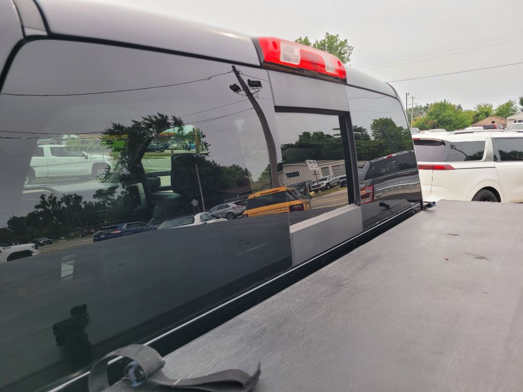 2016 GMC Sierra 2500 Image 17