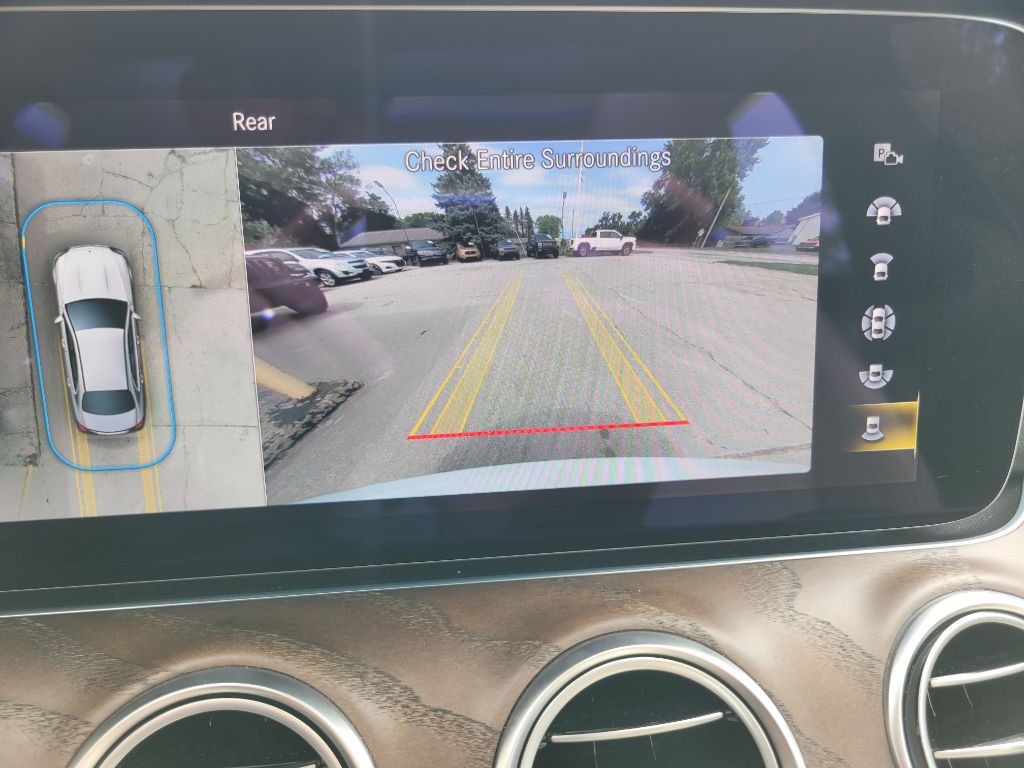 2021 Mercedes-Benz E-Class Image 36