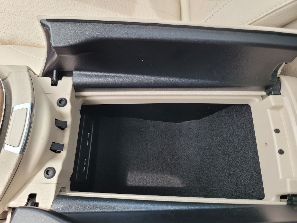 2021 Mercedes-Benz E-Class Image 41