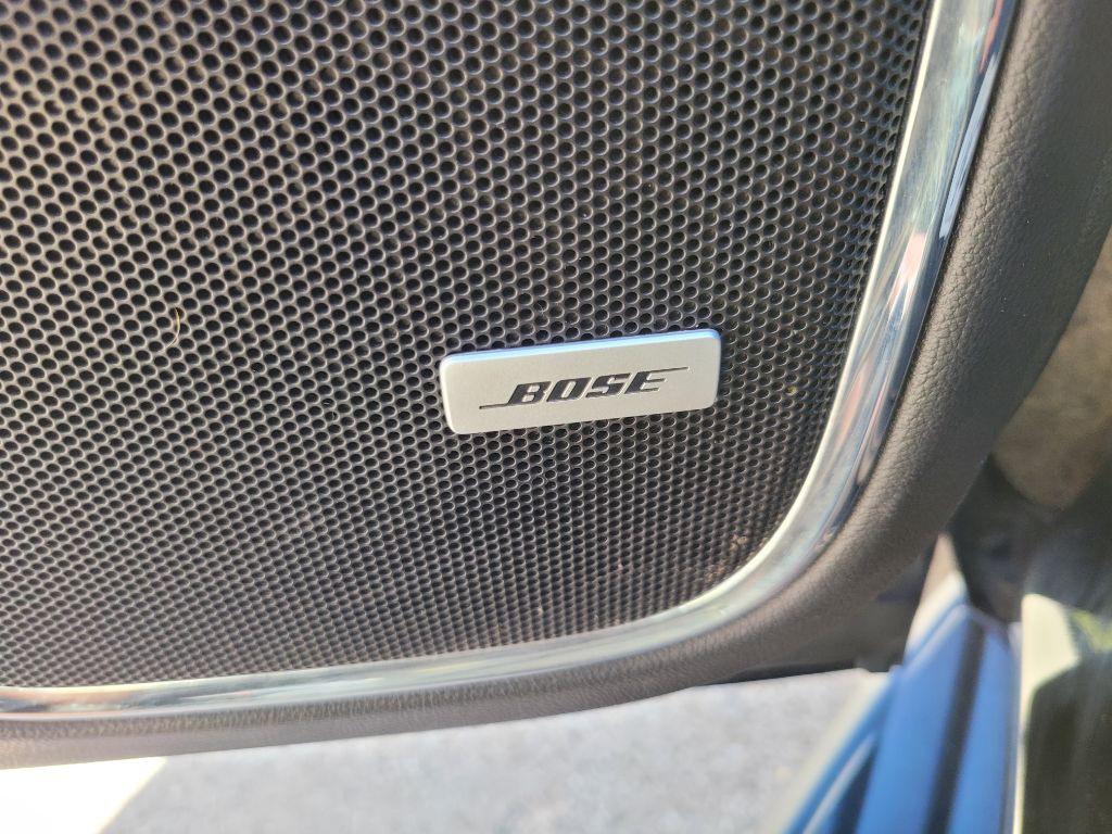 2020 Chevrolet Suburban Image 18