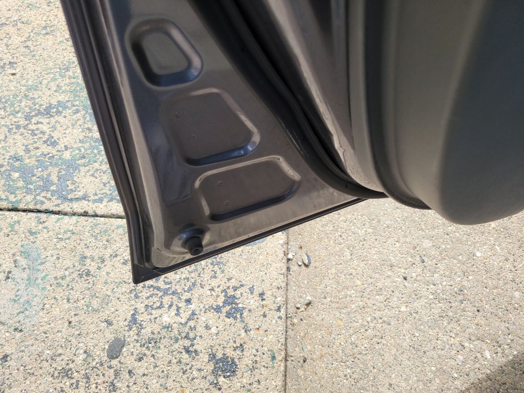 2013 Toyota Prius Image 17
