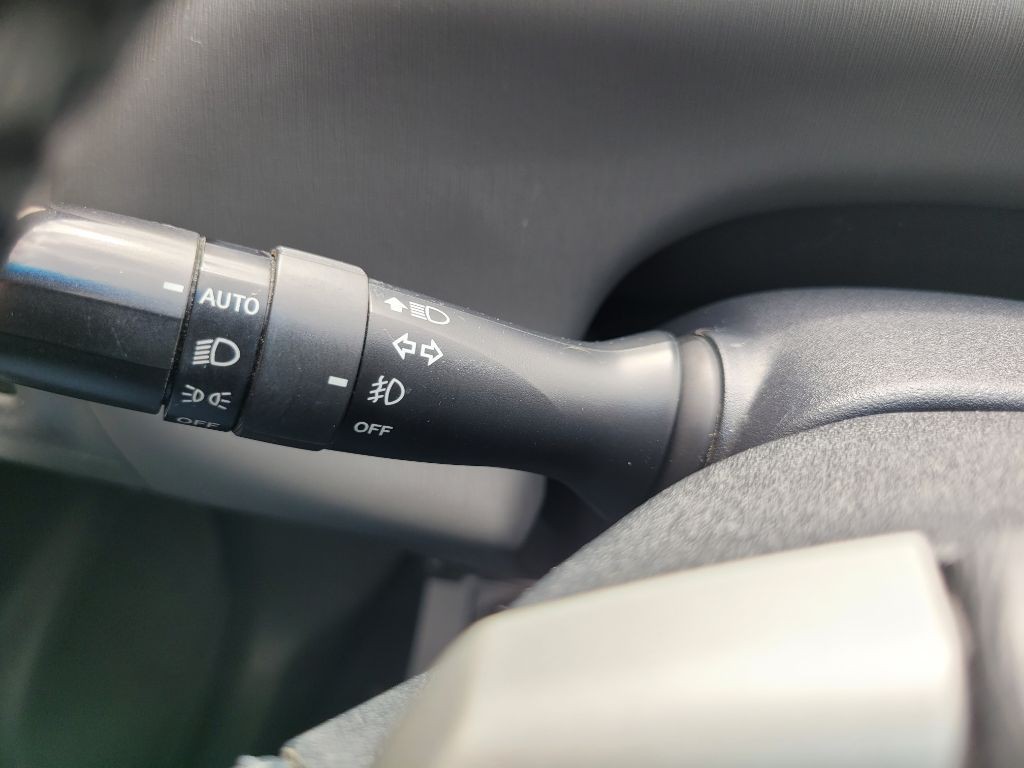 2013 Toyota Prius Image 26