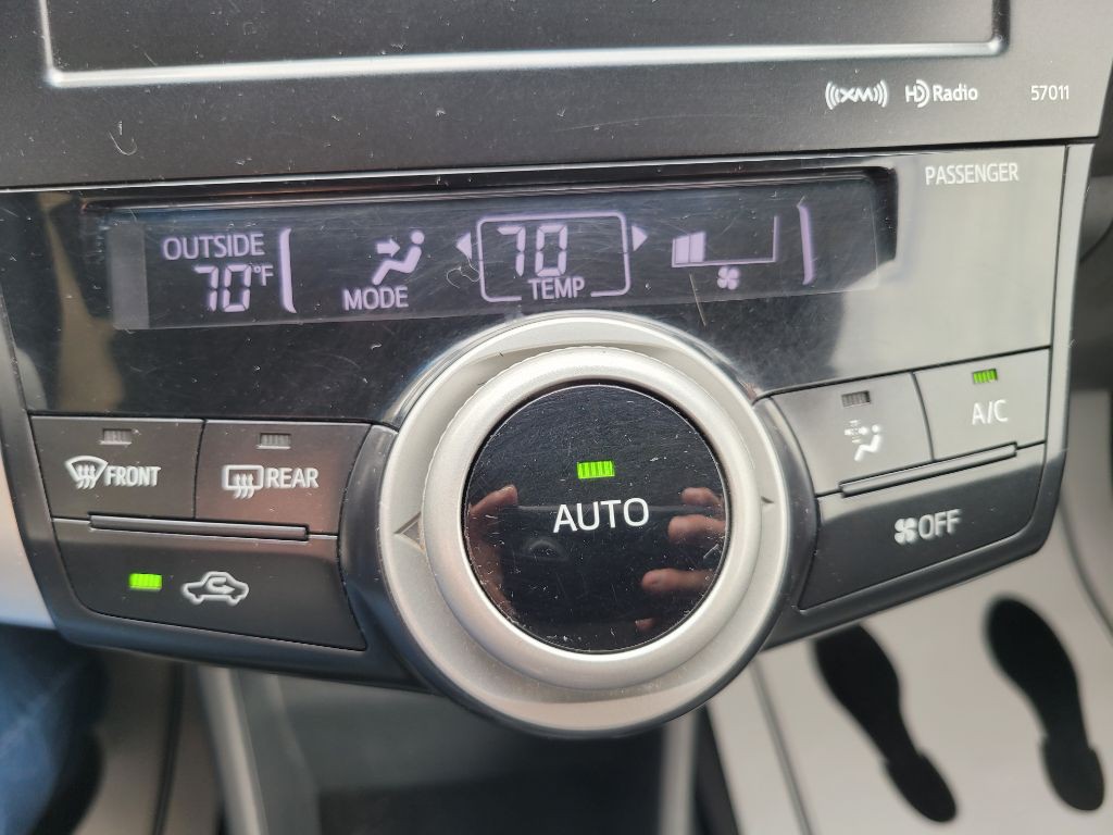 2013 Toyota Prius Image 33