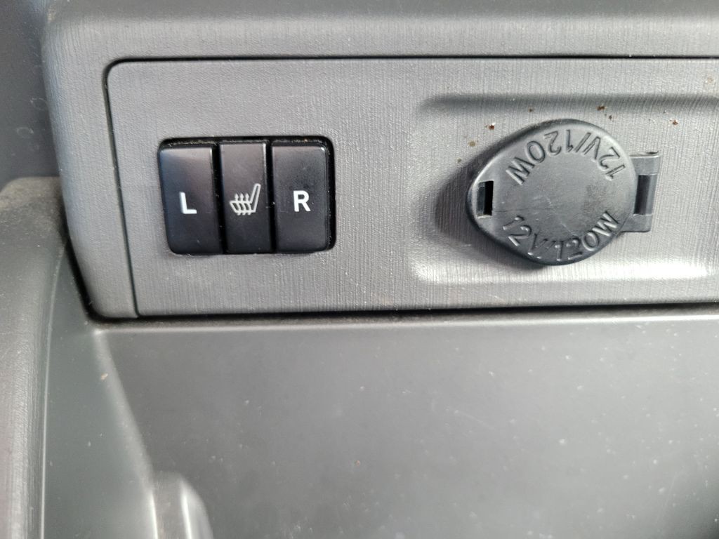 2013 Toyota Prius Image 37