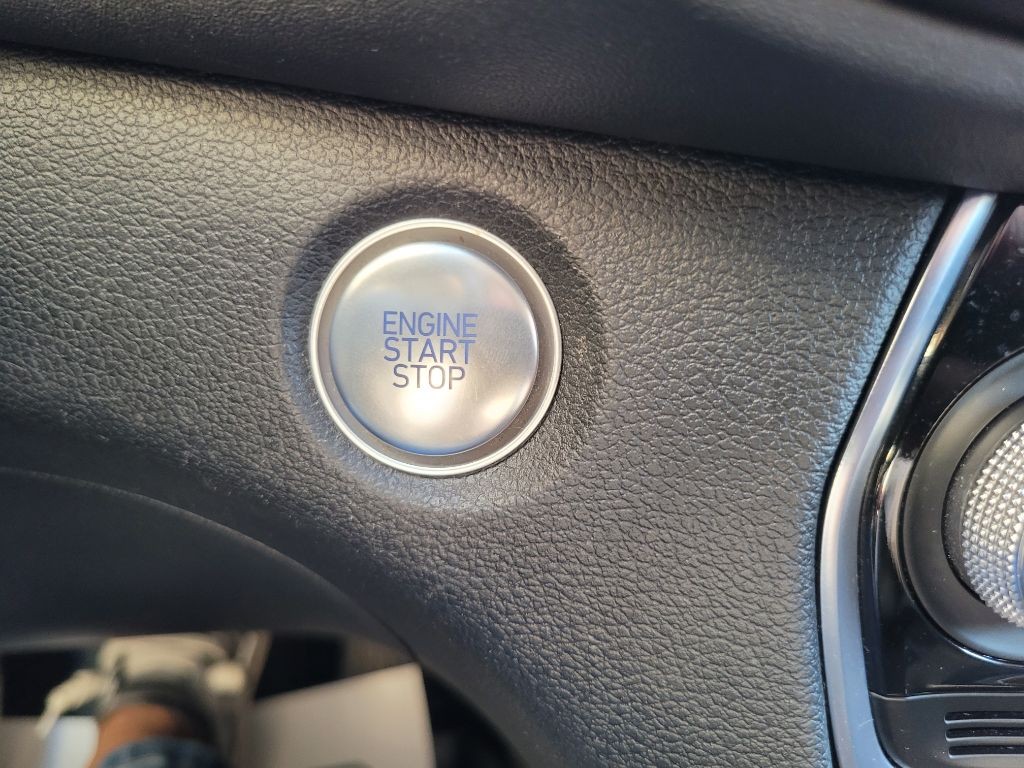 2019 Hyundai Santa Fe Image 33