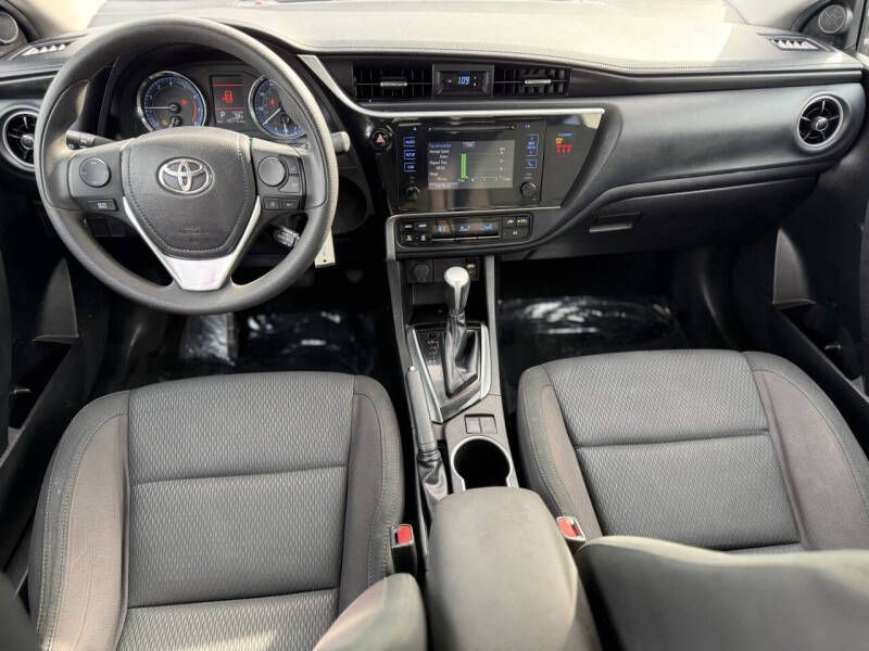2019 Toyota Corolla Image 6