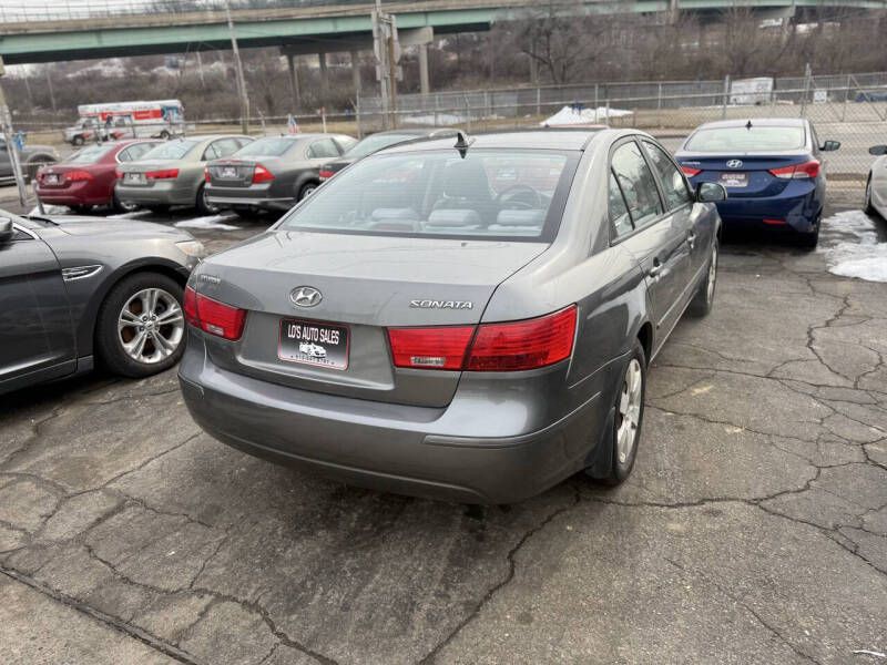 2009 Hyundai Sonata Image 4