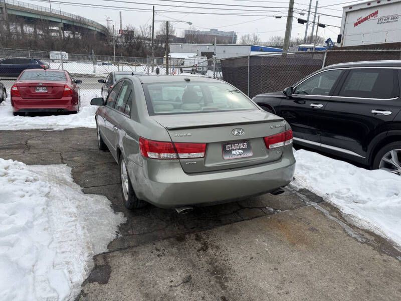 2008 Hyundai Sonata Image 4