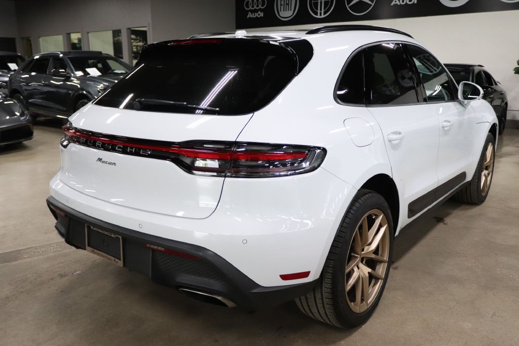 2022 Porsche Macan Image 5