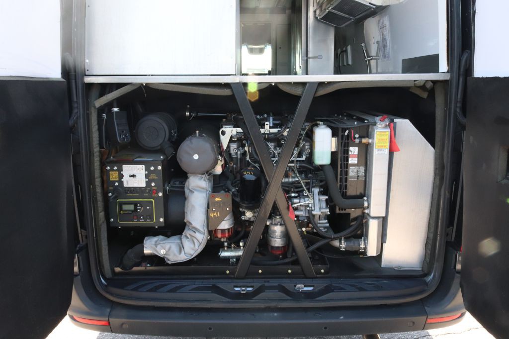 2022 Mercedes-Benz Sprinter Image 4