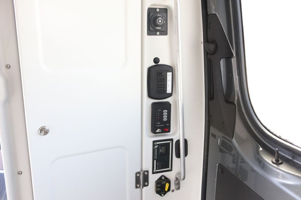 2022 Mercedes-Benz Sprinter Image 25