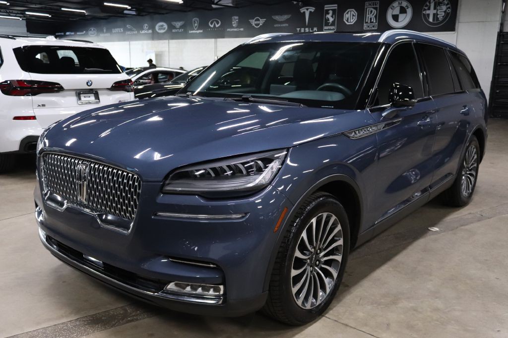 2021 Lincoln Aviator Image 1