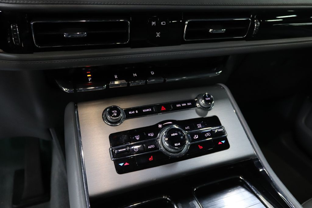 2021 Lincoln Aviator Image 31