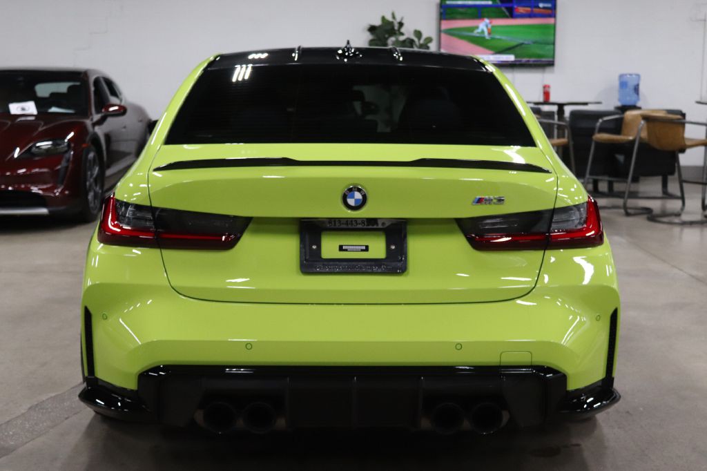 2022 BMW M3 Image 4