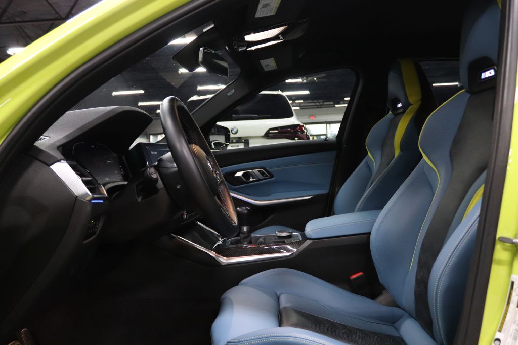 2022 BMW M3 Image 9