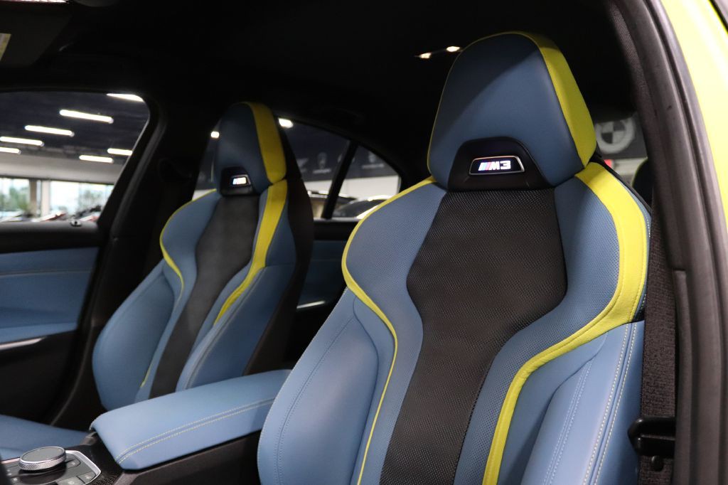 2022 BMW M3 Image 10