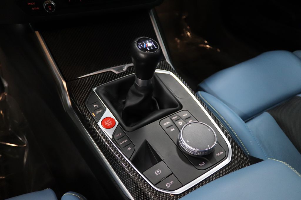 2022 BMW M3 Image 30