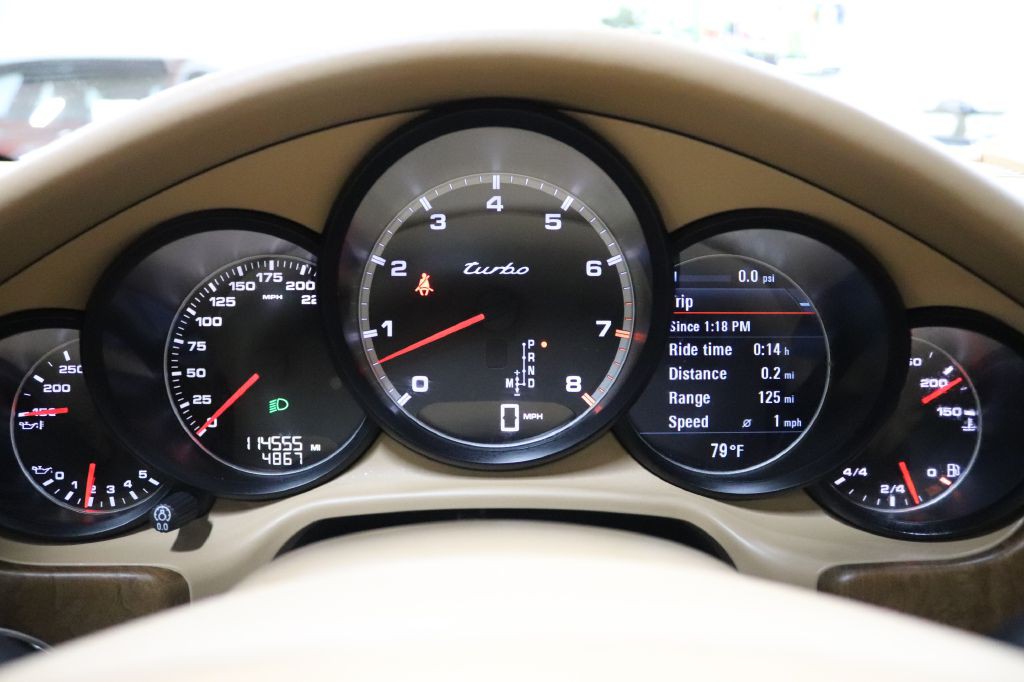 2010 Porsche Panamera Image 19