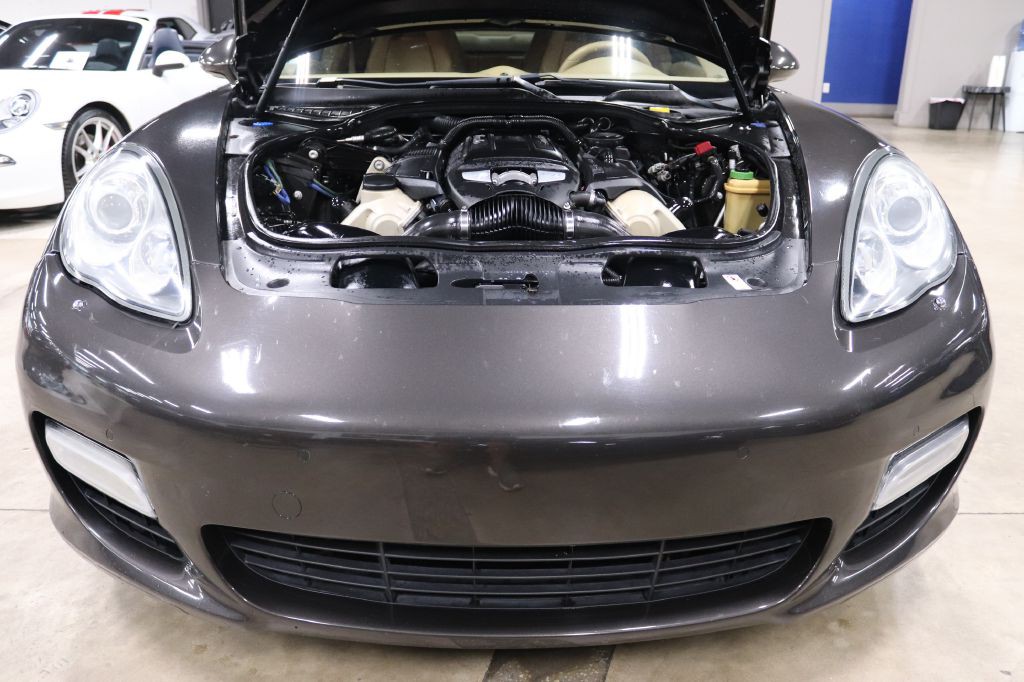 2010 Porsche Panamera Image 35
