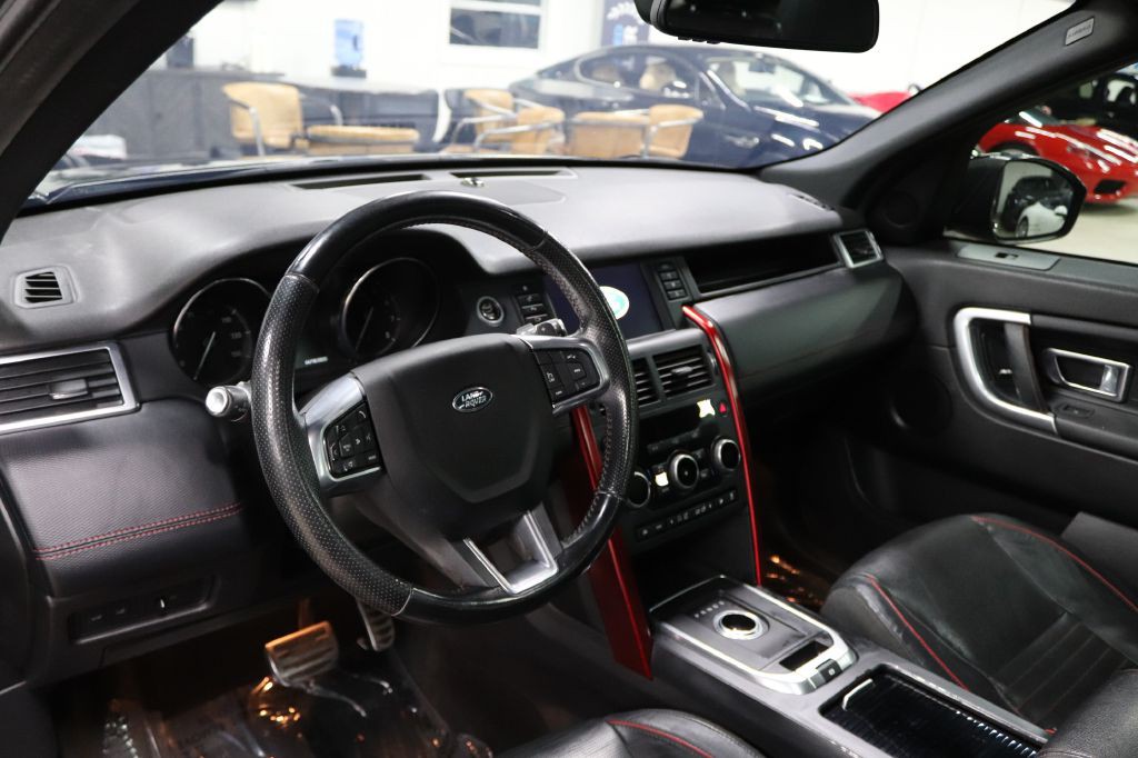 2017 Land Rover Discovery Sport Image 12