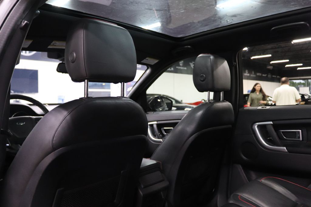 2017 Land Rover Discovery Sport Image 16