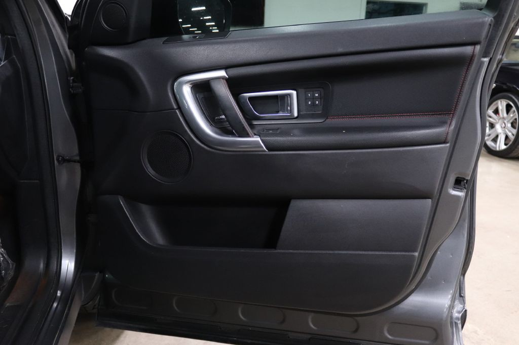 2017 Land Rover Discovery Sport Image 22