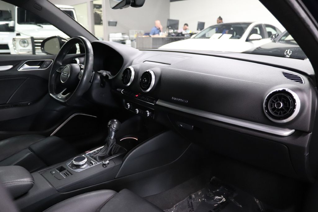 2017 Audi S3 Image 24