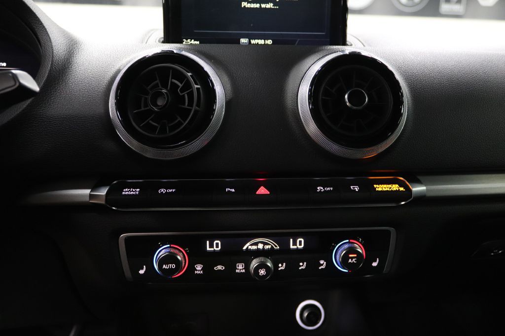 2017 Audi S3 Image 31