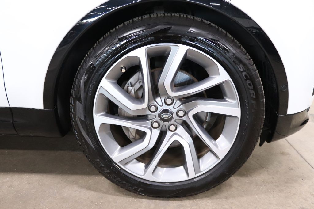 2020 Land Rover Discovery Image 38