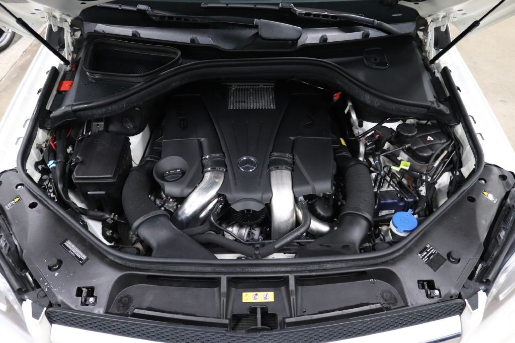 2015 Mercedes-Benz GL-Class Image 34