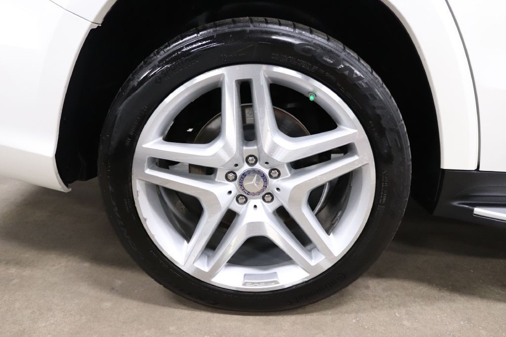 2015 Mercedes-Benz GL-Class Image 37