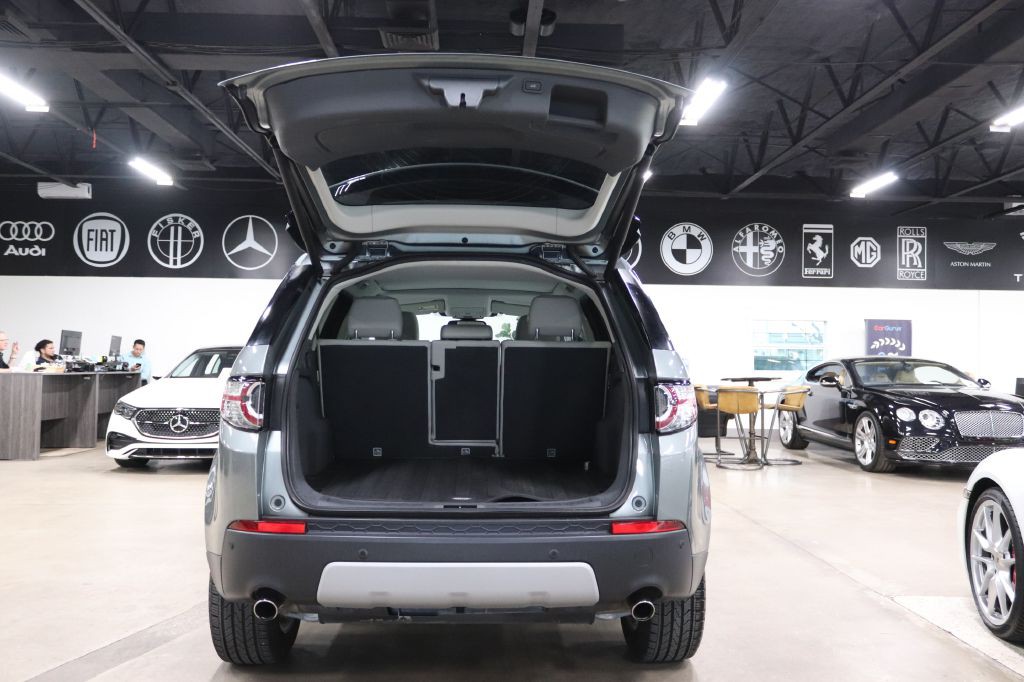 2016 Land Rover Discovery Sport Image 23