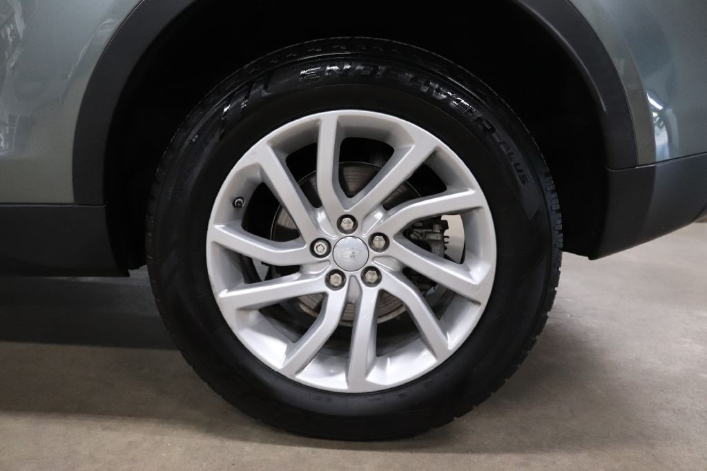 2016 Land Rover Discovery Sport Image 34