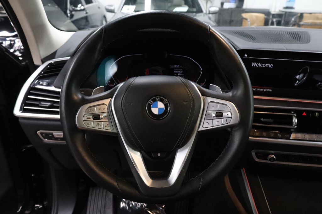 2022 BMW X7 Image 27