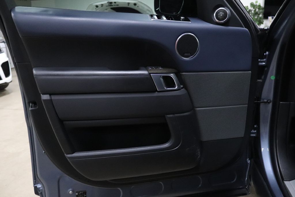 2020 Land Rover Range Rover Sport Image 9
