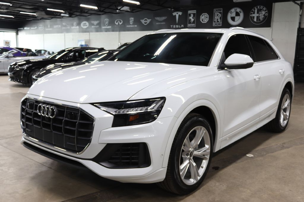 2023 Audi Q8 Image 1