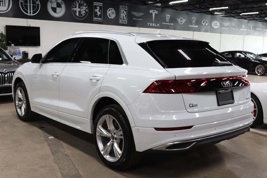2023 Audi Q8 Image 3