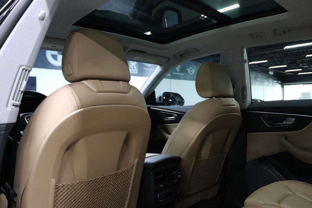 2023 Audi Q8 Image 15