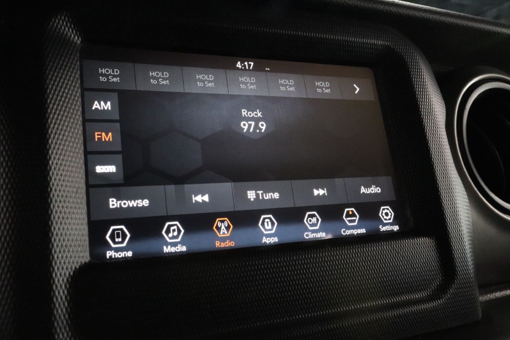 2020 Jeep Gladiator Image 14