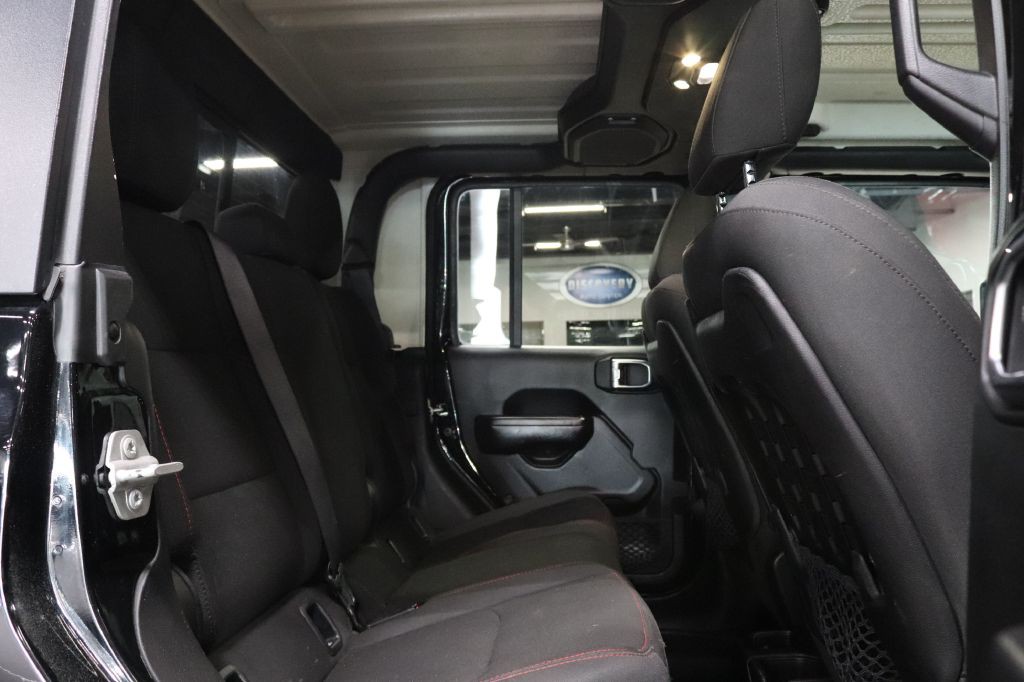 2020 Jeep Gladiator Image 18
