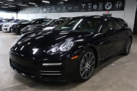 Image for 2016 Porsche Panamera 4 EDITION ID: 6536577