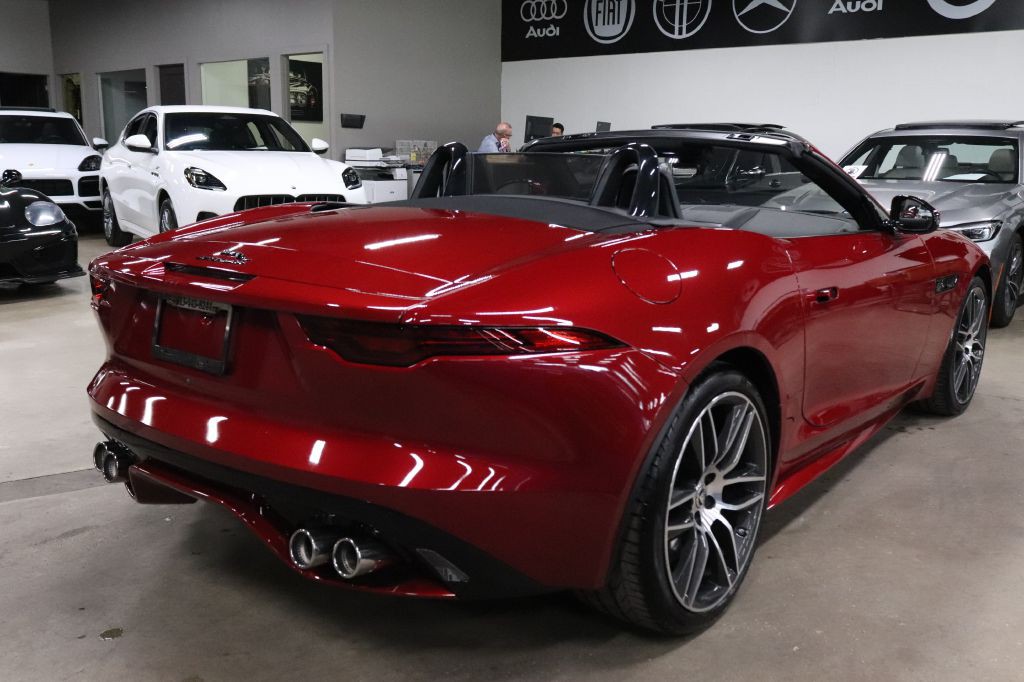2024 Jaguar F-TYPE Image 10