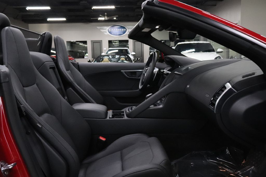 2024 Jaguar F-TYPE Image 22