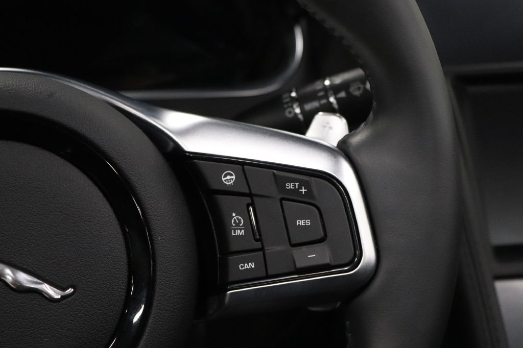 2024 Jaguar F-TYPE Image 28