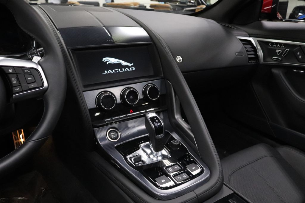 2024 Jaguar F-TYPE Image 29